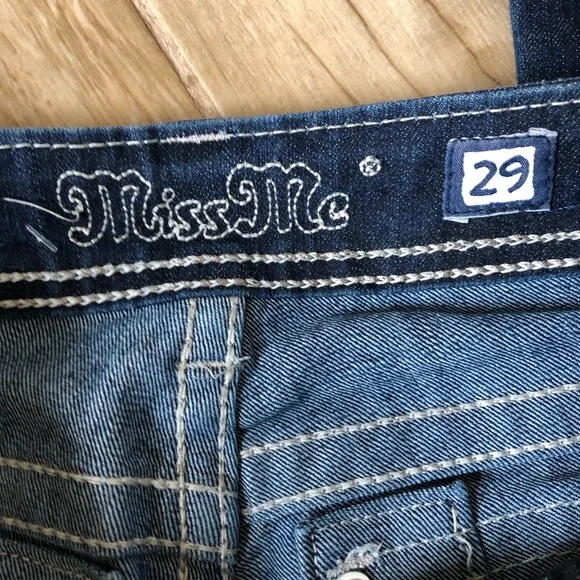 Miss Me Medium Wash Rhinestone Boot Cut Jeans 29 - Picture 5 of 16